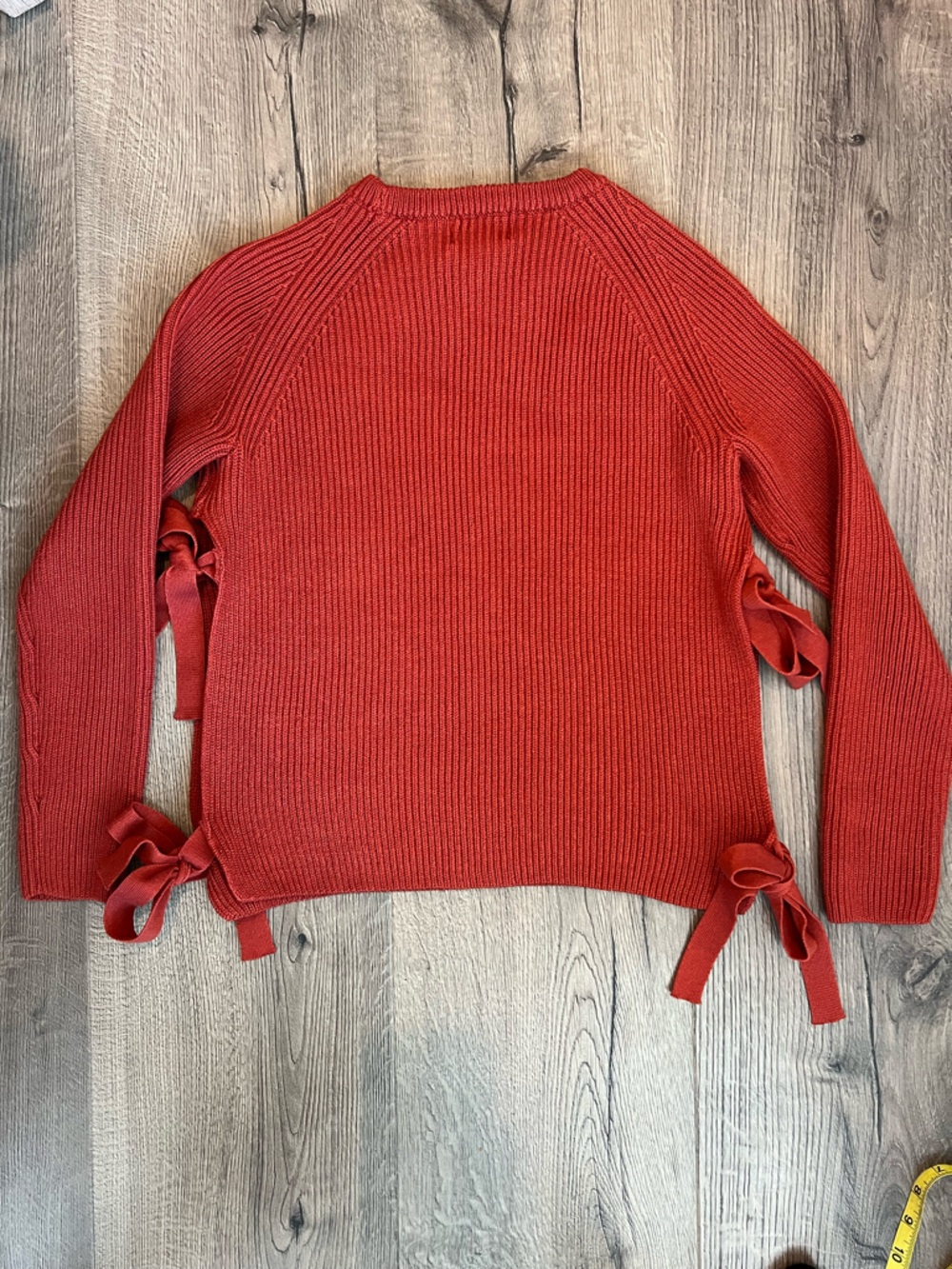 Goldie crew neck side-tie Sweater - Picture 7 of 8
